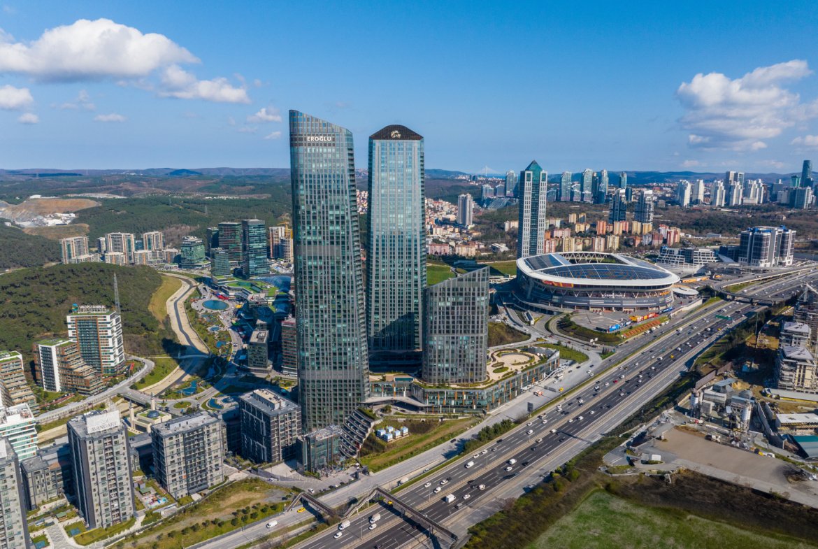 Contemporary Apartments at OR-101 Istanbul